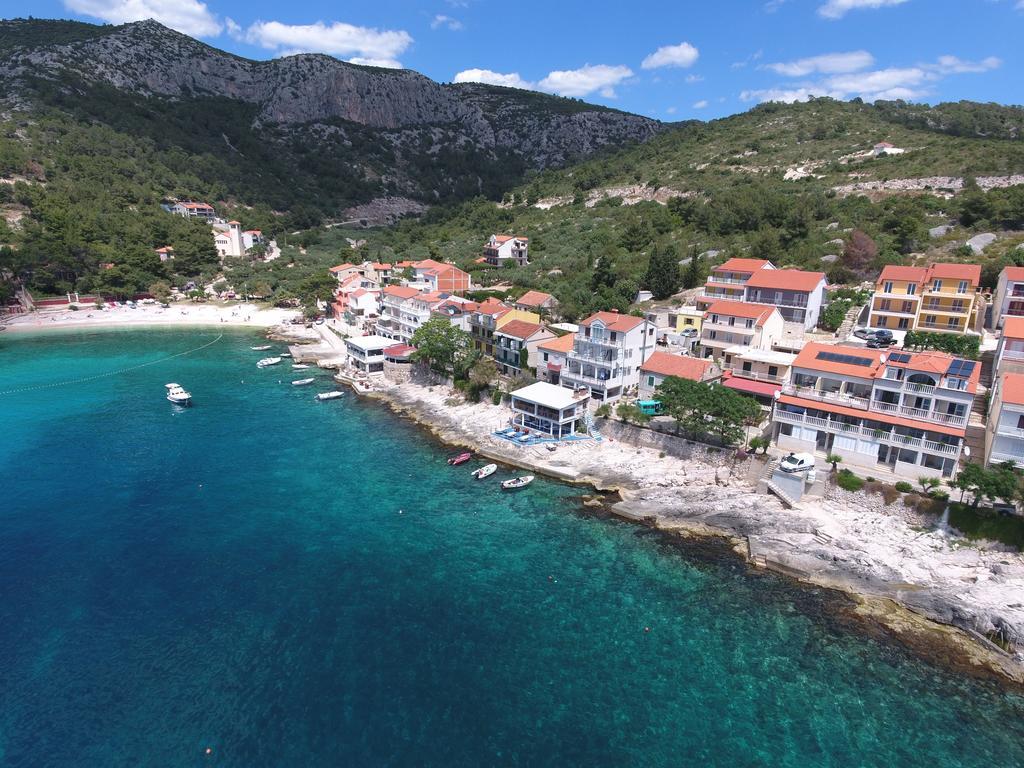 Apartman Superb Beachfront Luxury Seaview With Private Beach Milna (Hvar)